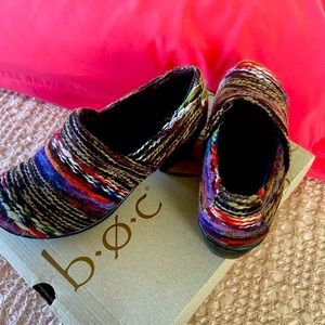 BOC Black Multi Yarn Clogs